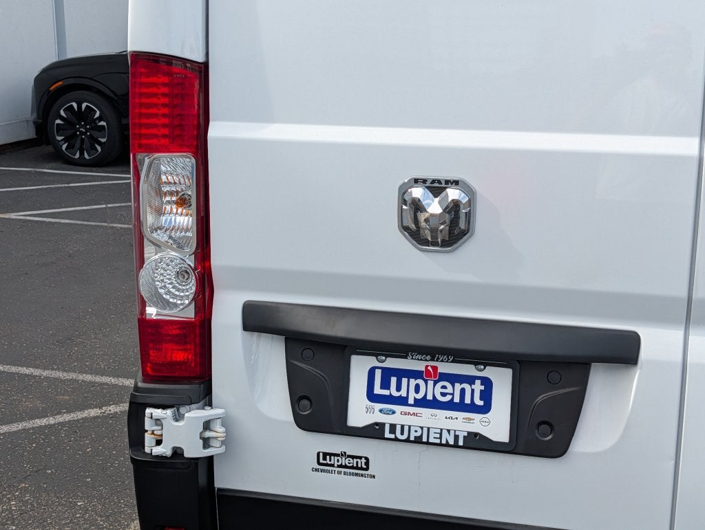 2026 RAM ProMaster Cargo Van Tradesman