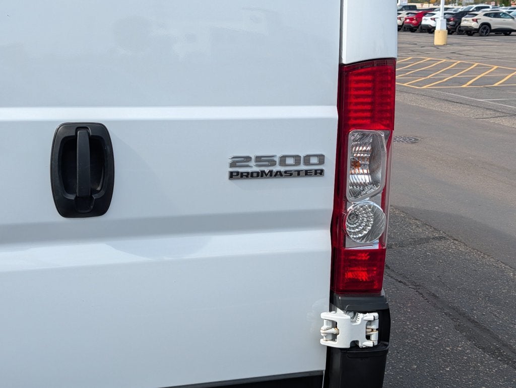 2026 RAM ProMaster Cargo Van Tradesman