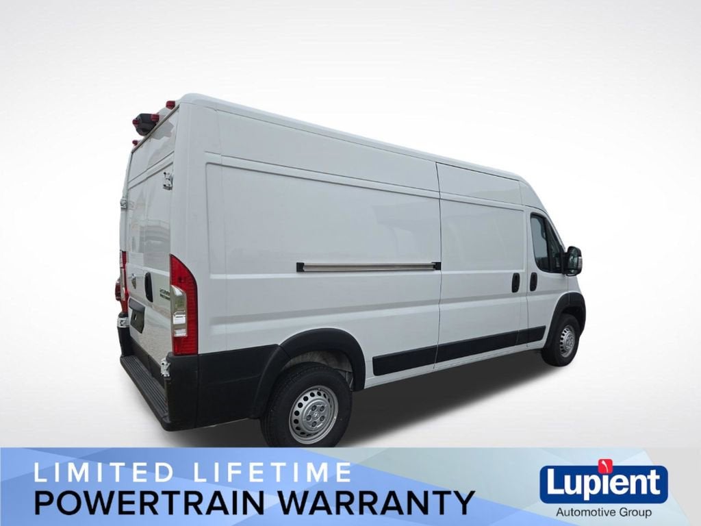 2026 RAM ProMaster Cargo Van Tradesman