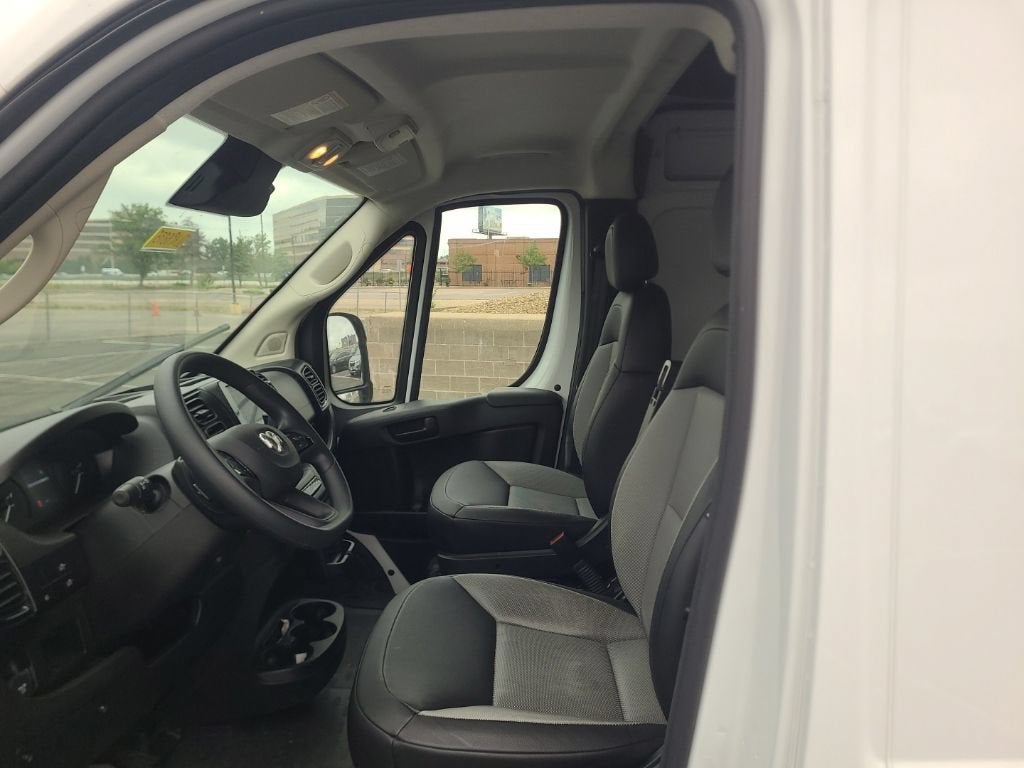 2026 RAM ProMaster Cargo Van Tradesman