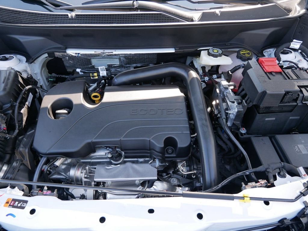 2027 Chevrolet Equinox LT - Photo 13