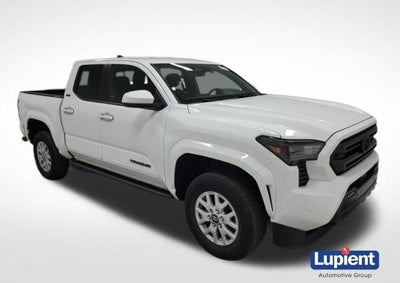 2024 Toyota Tacoma 4WD SR5