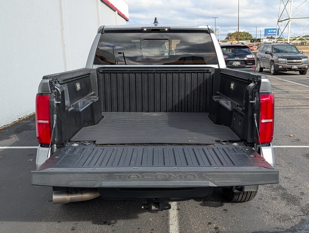 2024 Toyota Tacoma 4WD SR5