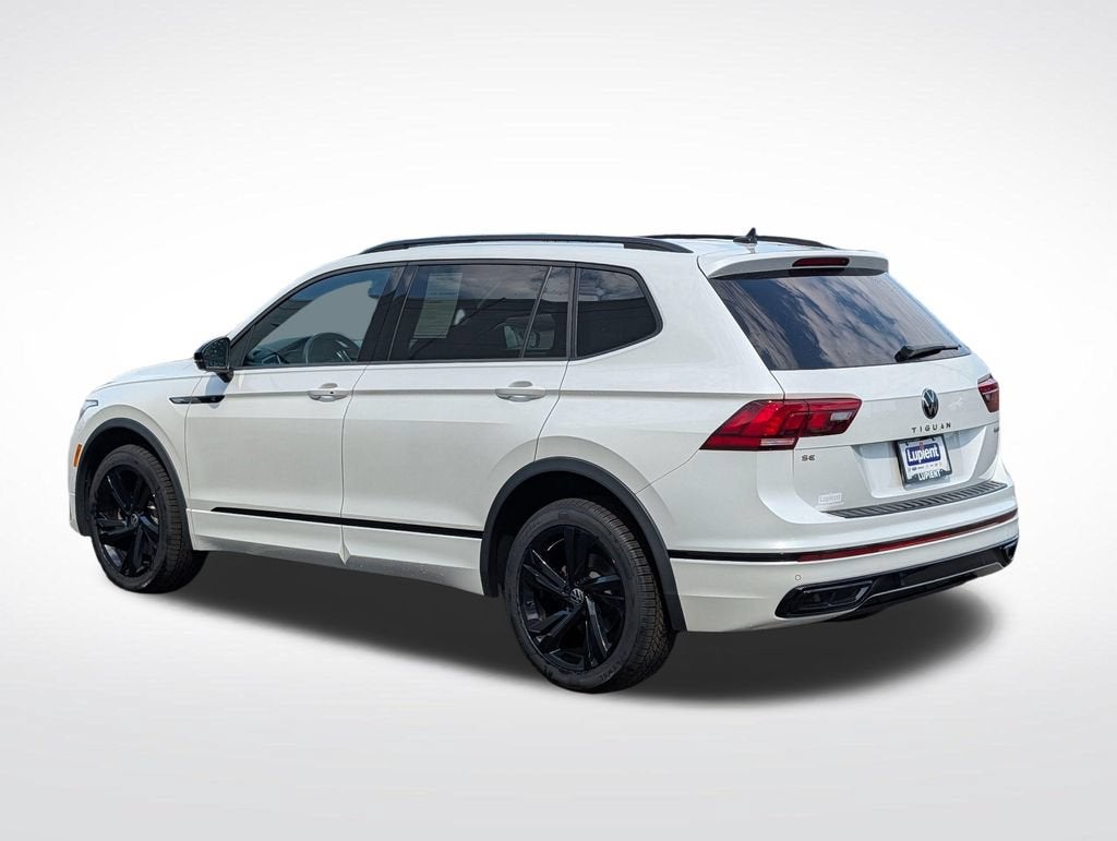 2023 Volkswagen Tiguan SE R-Line Black
