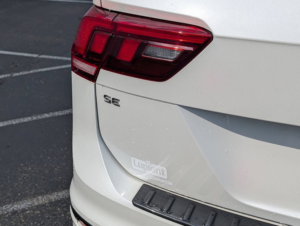 2023 Volkswagen Tiguan SE R-Line Black