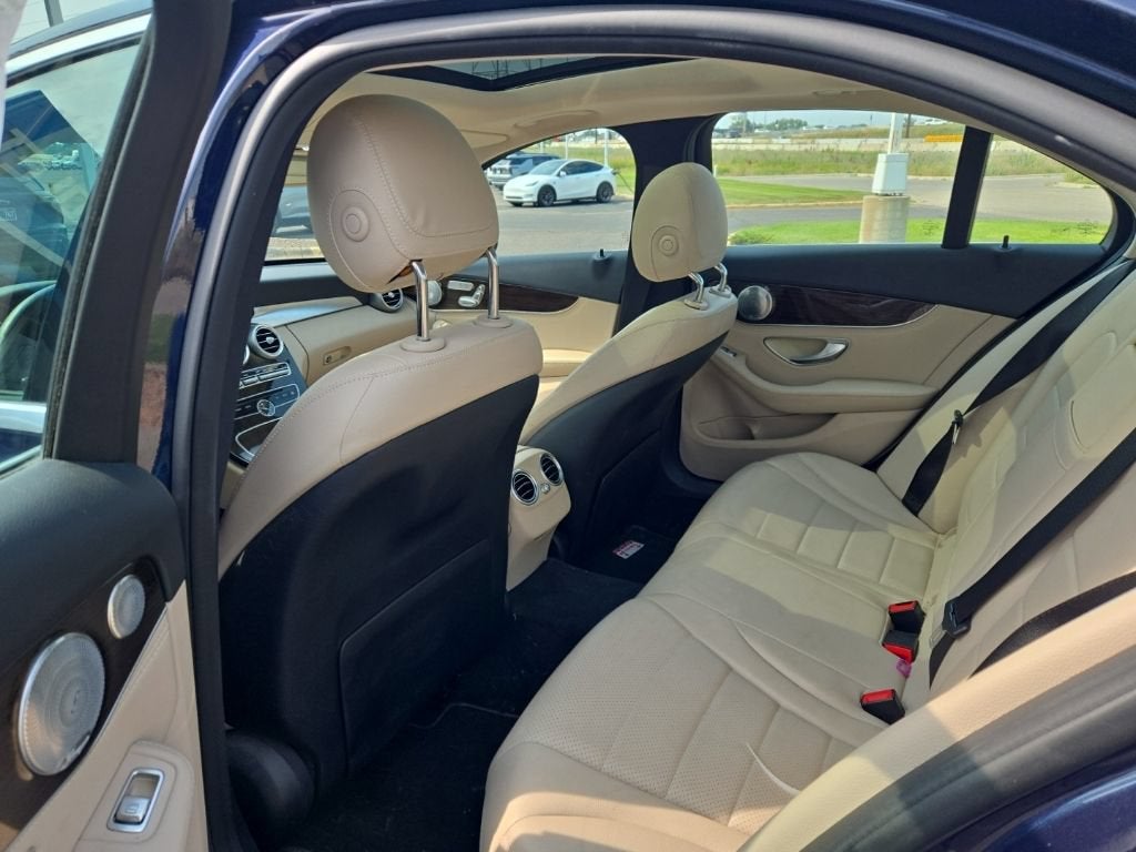2015 Mercedes-Benz C-Class C 300 Luxury