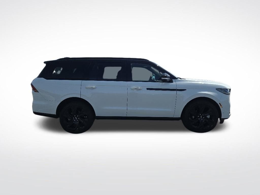 2025 Lincoln Navigator Black Label
