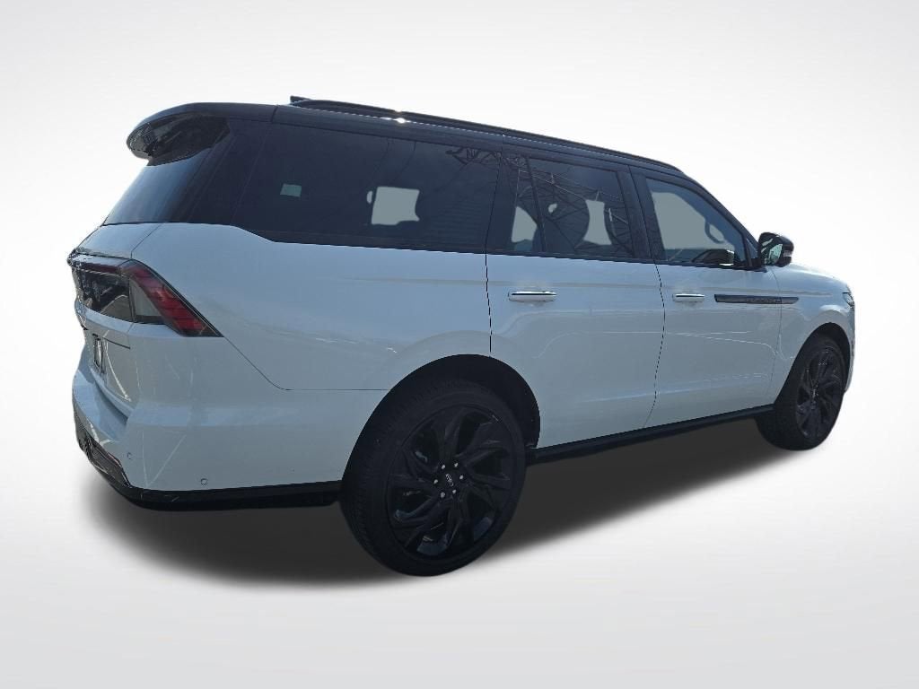 2025 Lincoln Navigator Black Label