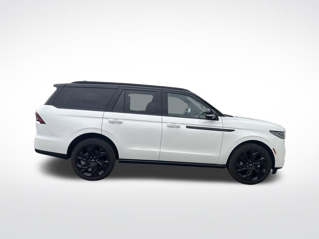 2025 Lincoln Navigator Black Label