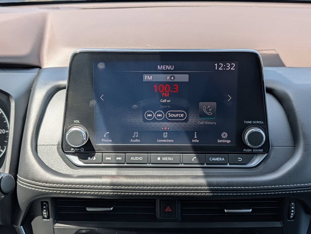 2022 Nissan Rogue S