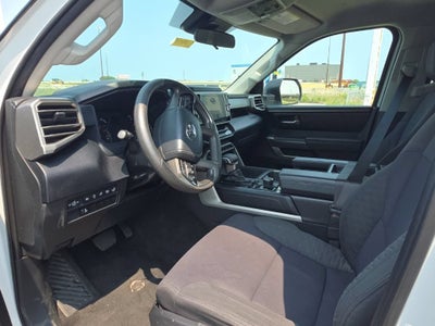 2022 Toyota Tundra 4WD SR5
