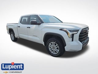 2022 Toyota Tundra 4WD SR5