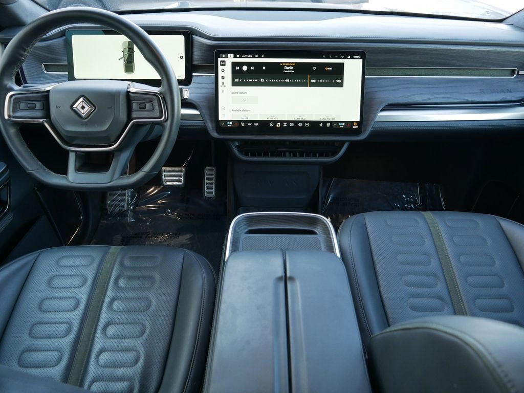 2023 RIVIAN R1T Adventure