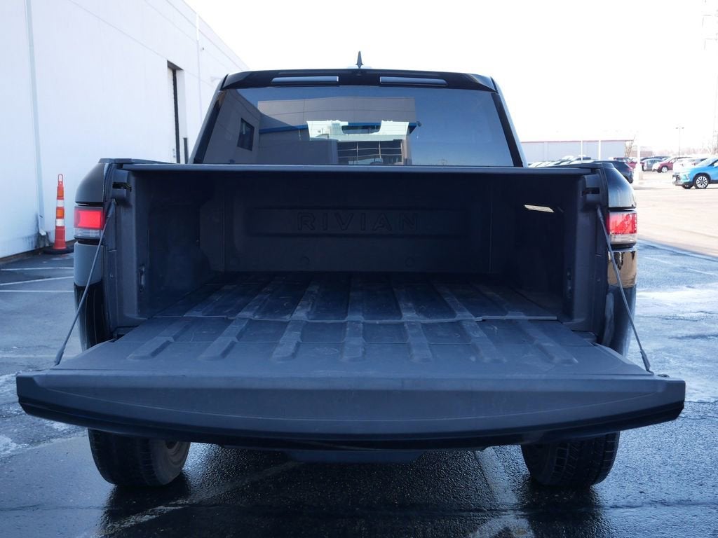 2023 RIVIAN R1T Adventure