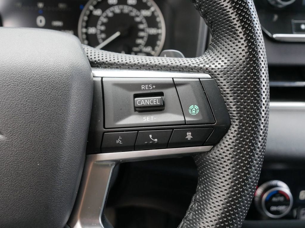 2023 Mitsubishi Outlander SE