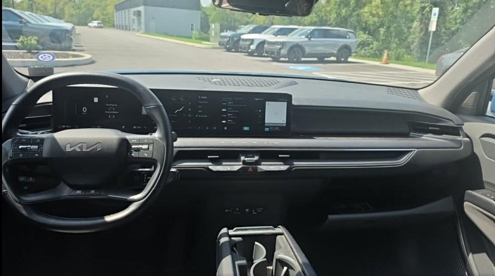 2024 Kia EV9 Land