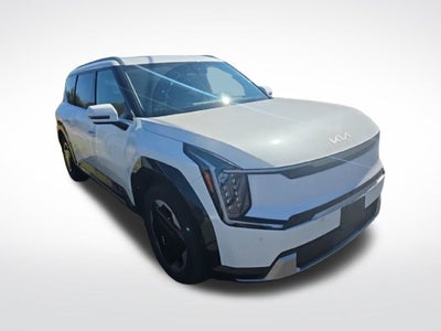 2024 Kia EV9 Land