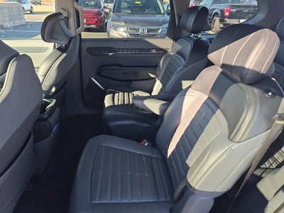 2024 Kia EV9 Land