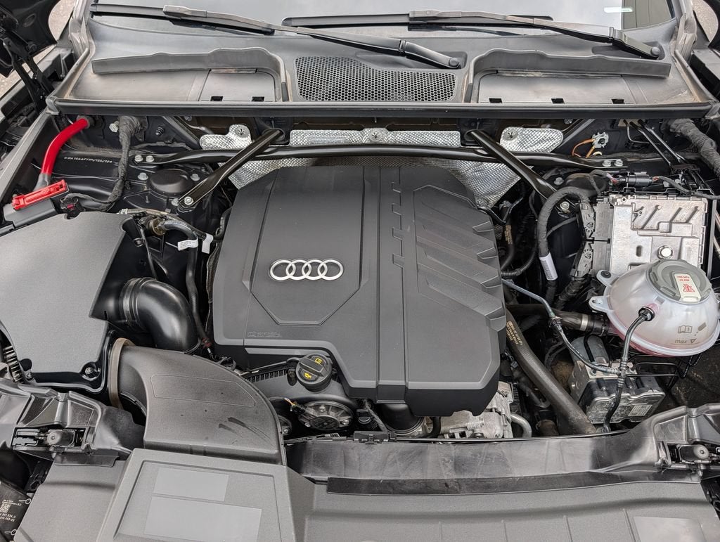 2023 Audi Q5 Sportback S line Premium Plus