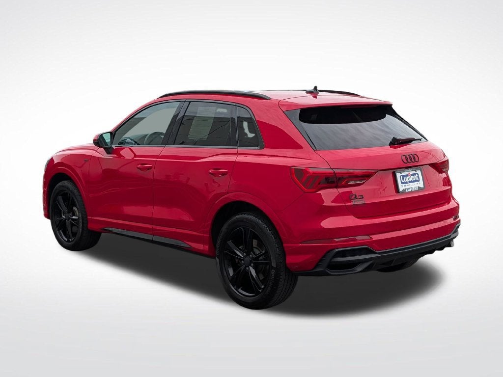 2023 Audi Q3 S line Premium