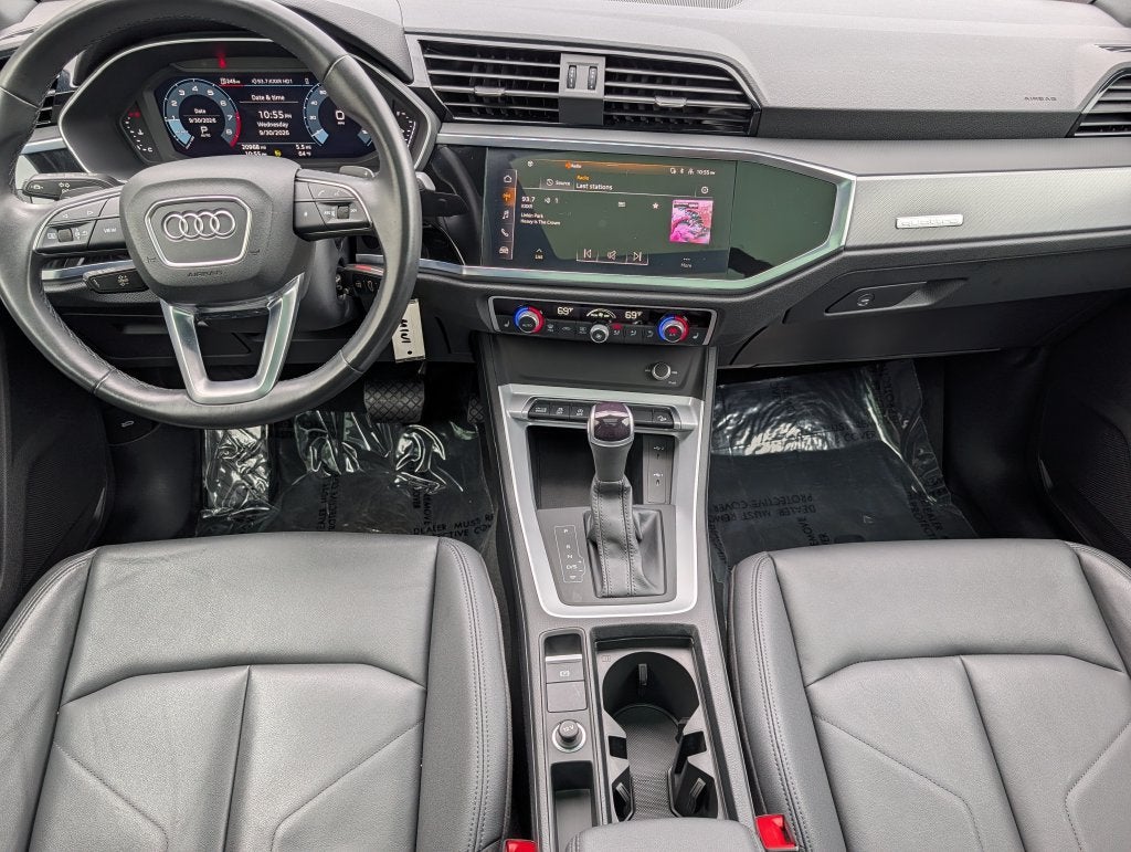 2023 Audi Q3 S line Premium