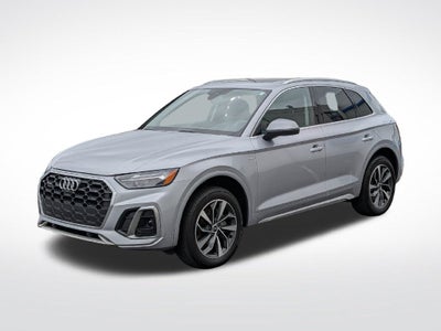 2022 Audi Q5 S line Premium Plus