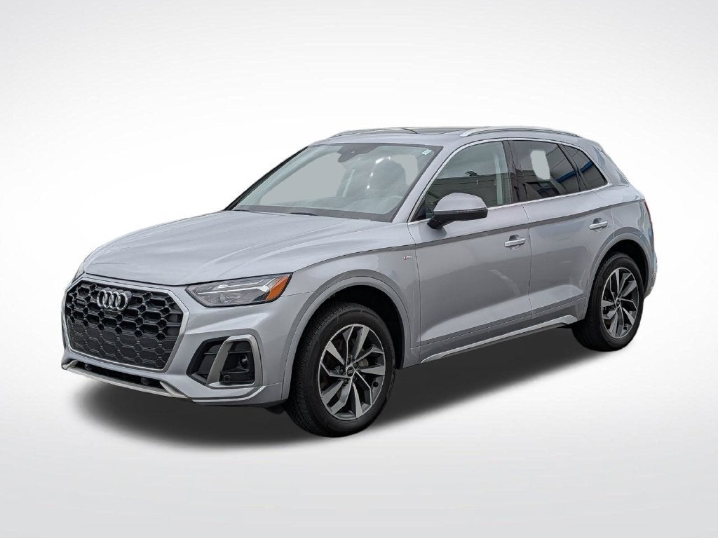 2022 Audi Q5 S line Premium Plus