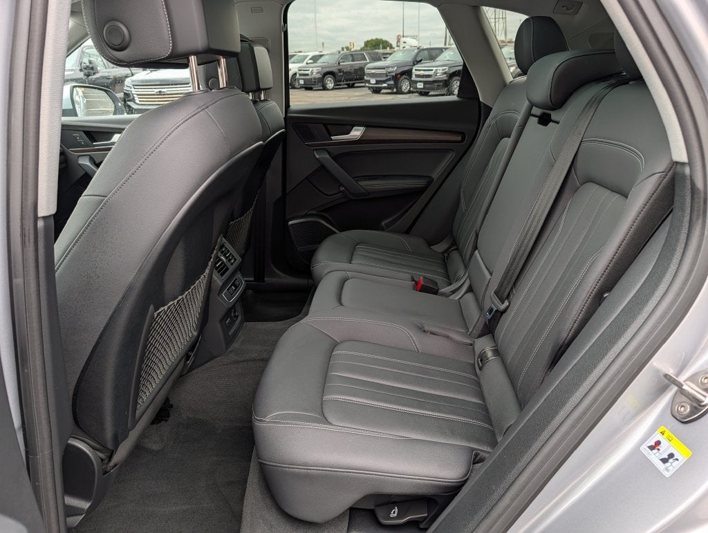 2022 Audi Q5 S line Premium Plus