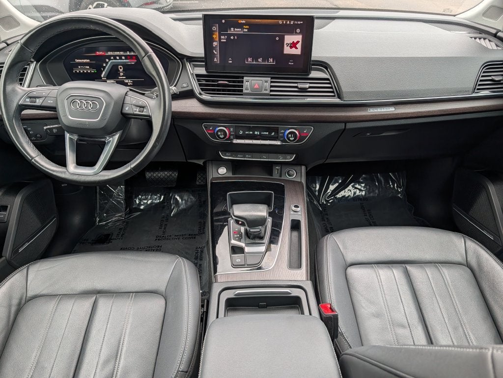 2022 Audi Q5 S line Premium Plus
