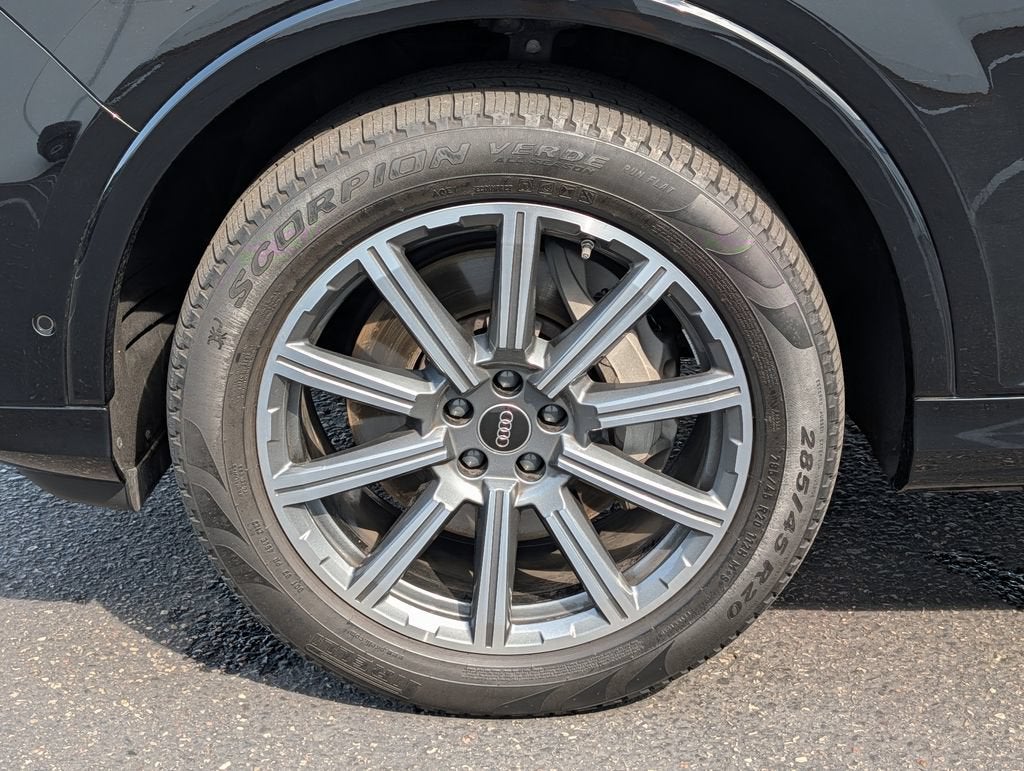2023 Audi Q7 Premium Plus