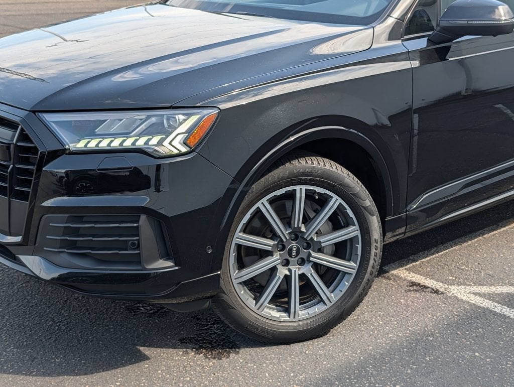 2023 Audi Q7 Premium Plus