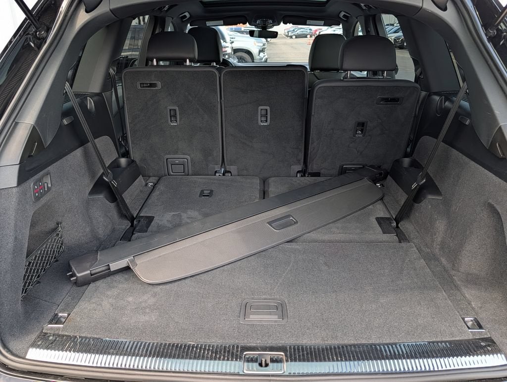 2023 Audi Q7 Premium Plus