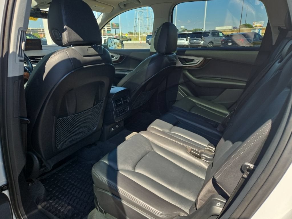 2019 Audi Q7 Premium Plus