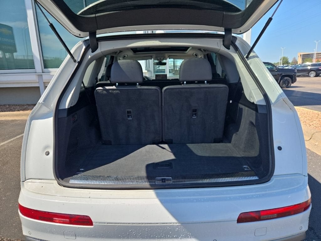 2019 Audi Q7 Premium Plus