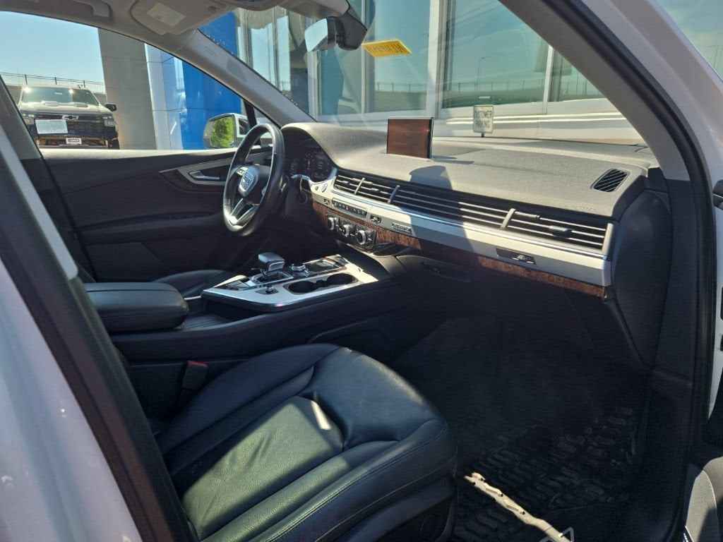 2019 Audi Q7 Premium Plus