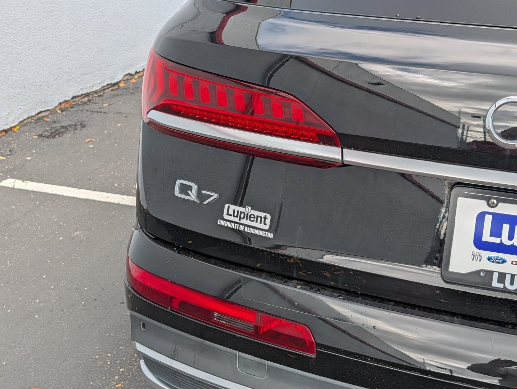 2023 Audi Q7 Premium Plus