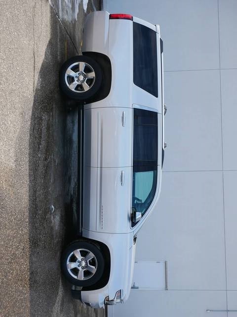 Certified 2020 Chevrolet Suburban Premier with VIN 1GNSKJKCXLR135915 for sale in Bloomington, Minnesota